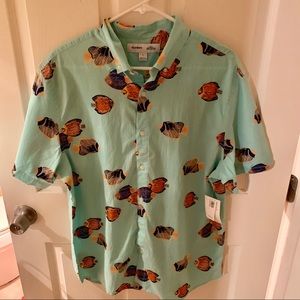 Men’s fish button down shirt